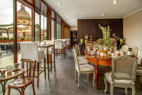 Colazione a buffet a pagamento, servita tutte le mattine