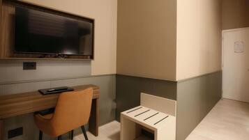 Minibar, in-room safe, desk, blackout curtains