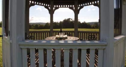 Inn at Clearwater Pond (Quechee)