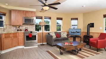 Superior Suite | Living area | Smart TV