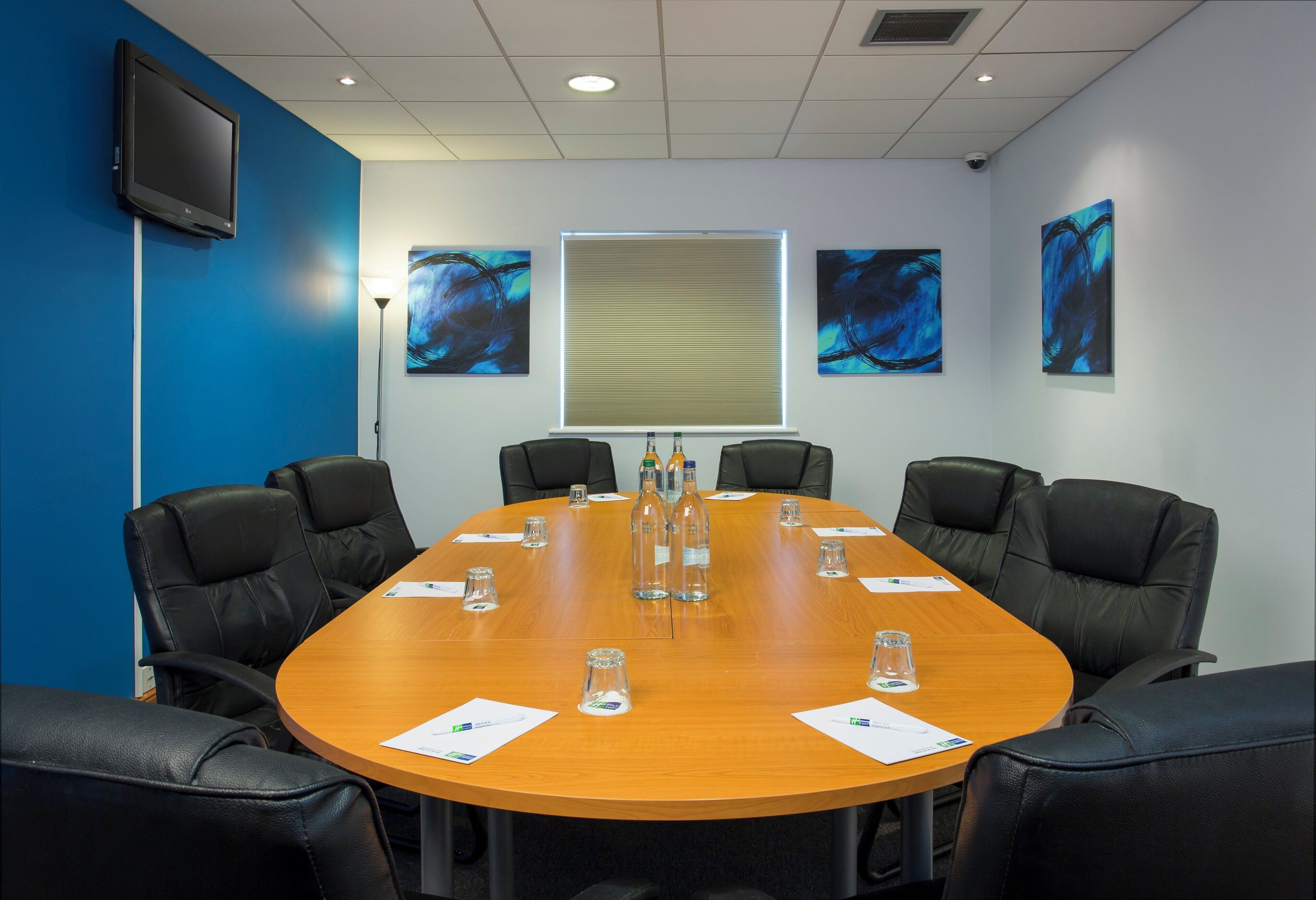 Photo - Holiday Inn Express Braintree by IHG