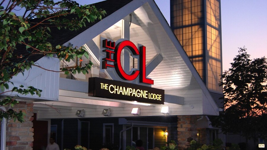The Champagne Lodge & Luxury Suites