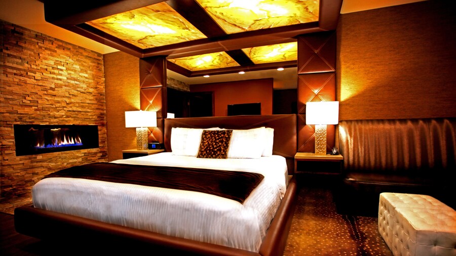 The Champagne Lodge & Luxury Suites