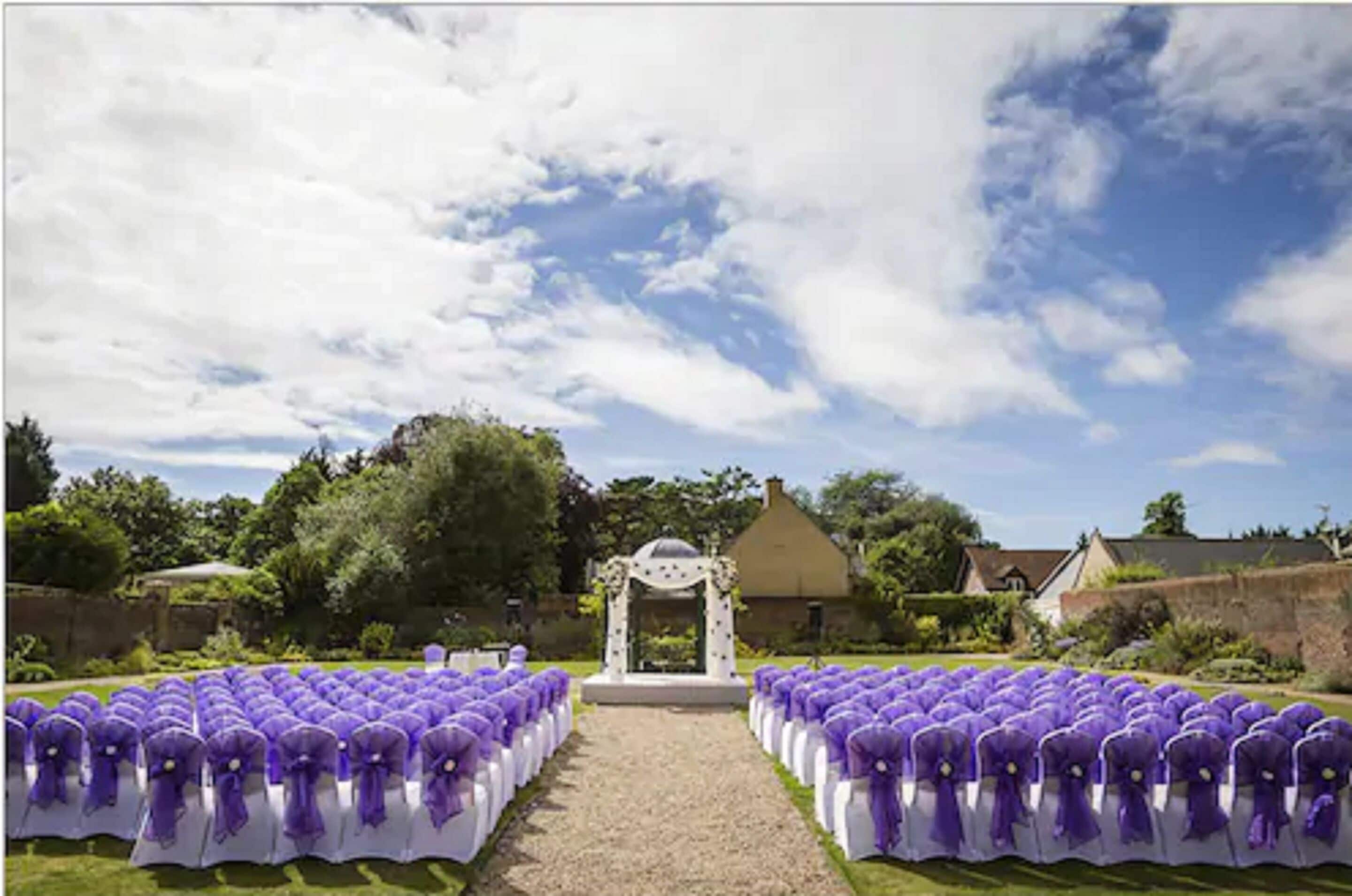 Utendørs bryllupsområde