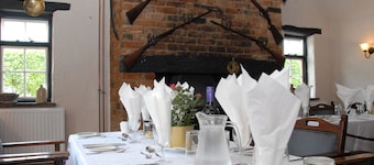 The Peacock Country Inn