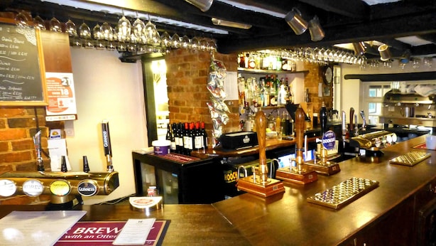 Unclassified image, 1 of 27, button - The Peacock Country Inn (Chinnor)