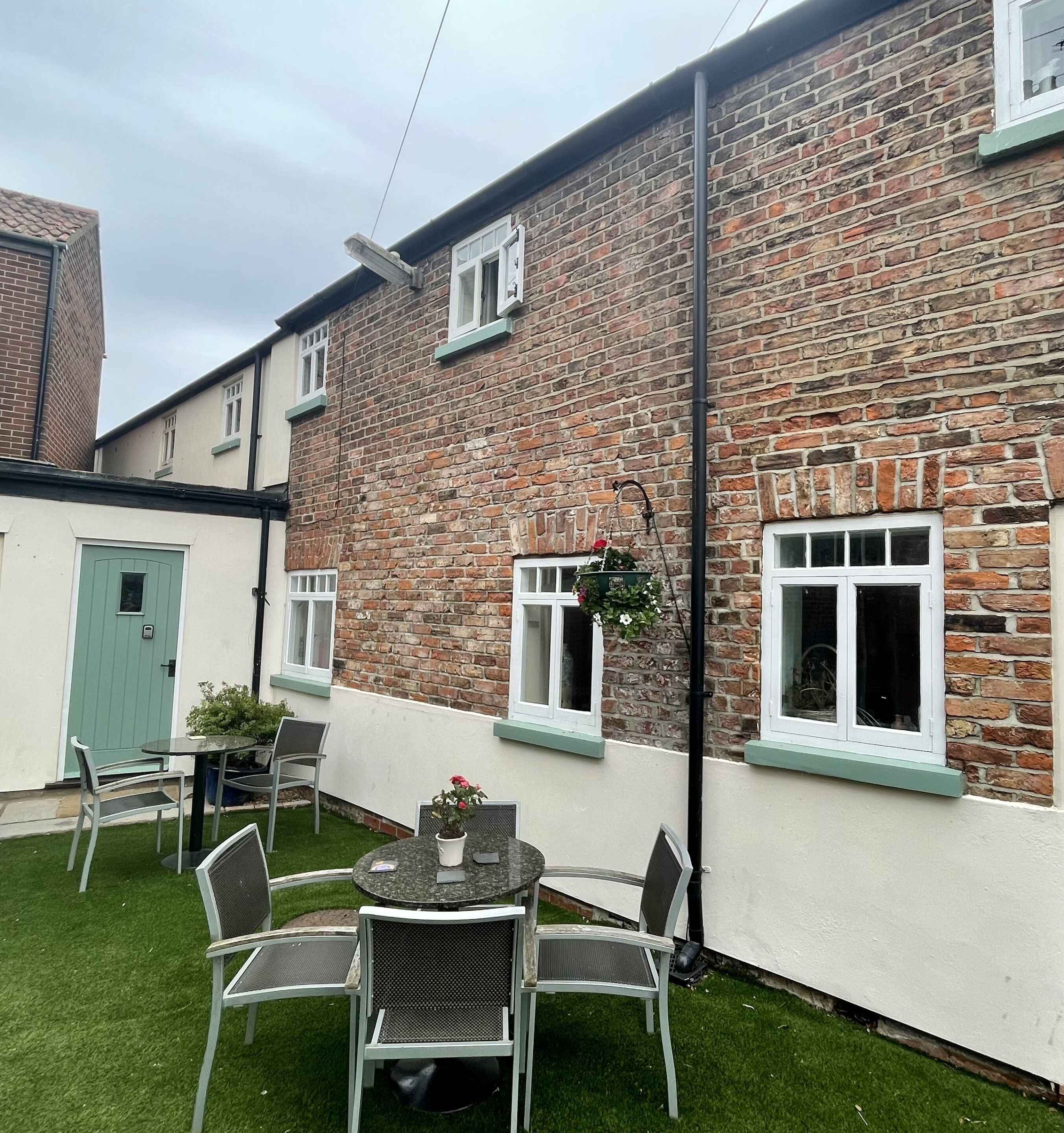 cottage, ensuite (three-bedroom townhouse) | exterior