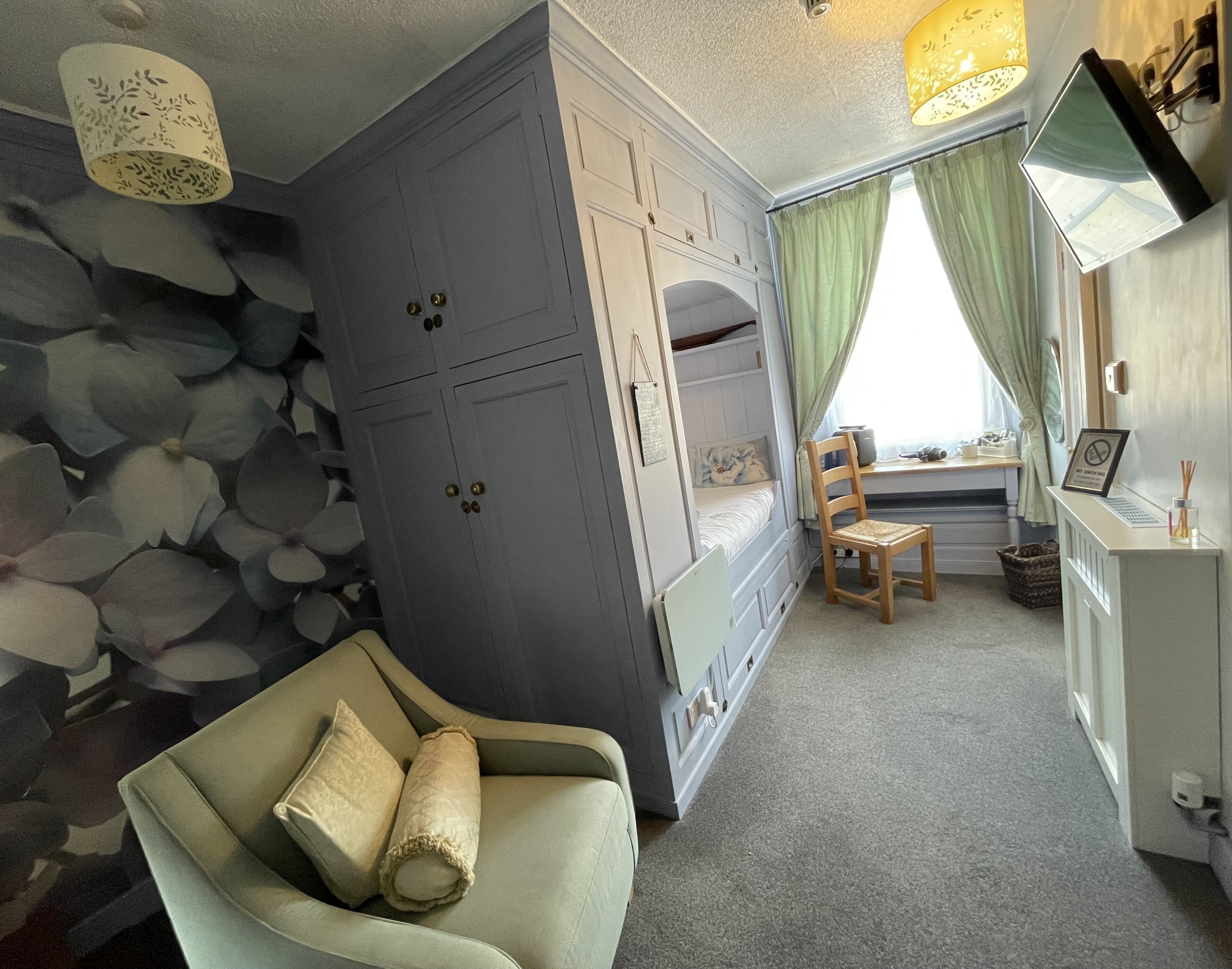 double room, ensuite