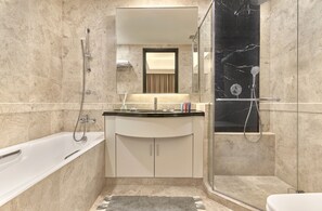 Apartment, 3 Bedrooms (Breakfast on weekdays only except P.H) | Bathroom | Hair dryer, towels - Orchard Scotts Residences  (Singapore)