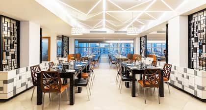 Dhaka Regency Hotel & Resort