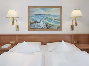 Hypo-allergenic bedding, minibar, in-room safe, blackout drapes - aja Nordperd & Villen Göhren (Göhren)