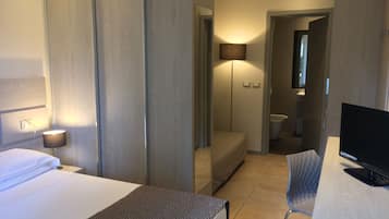 Minibar, in-room safe, desk, blackout curtains