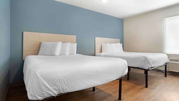 Standard Studio, Non Smoking, Refrigerator & Microwave | Desk, laptop workspace, iron/ironing board, free WiFi