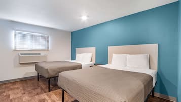 Standard Room, 2 Queen Beds, Non Smoking