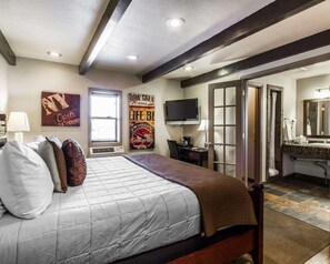 Soundproofing, WiFi (free), bed sheets - Rodeway Inn & Suites Williams Downtowner - Rte 66 (Williams)