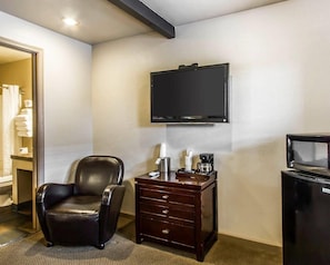 Unclassified image, 3 of 43, button - Rodeway Inn & Suites Williams Downtowner - Rte 66 (Williams)