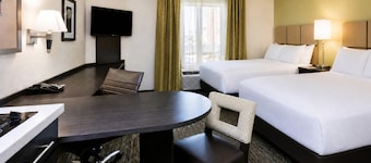 Candlewood Suites Pearl by IHG