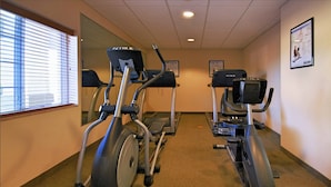Fitness facility - Candlewood Suites Pearl by IHG (Pearl)