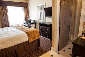 Pillow-top beds, in-room safe, desk, soundproofing
