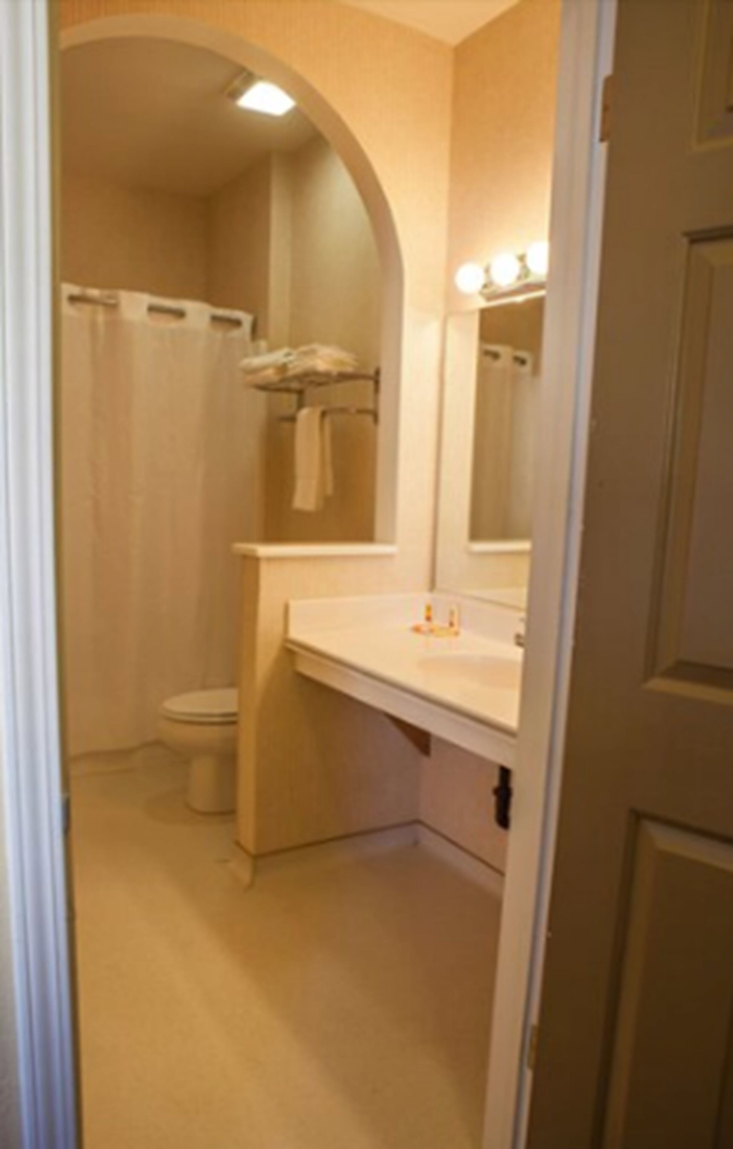 Foto - Marinwood Inn & Suites