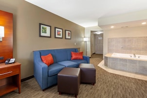 Desk, blackout drapes, iron/ironing board, free WiFi