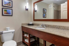 Suite, 1 Queen Bed with Sofa bed, Non Smoking | Desk, blackout curtains, iron/ironing board, free WiFi
