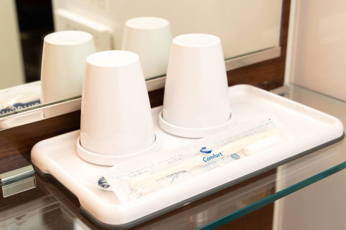 premium bedding, desk, soundproofing, free wifi