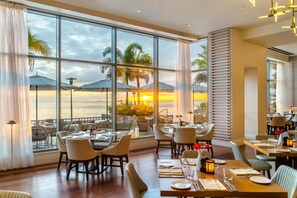 2 restaurants; breakfast, lunch, dinner, and brunch served - Hyatt Regency Trinidad (Port of Spain)