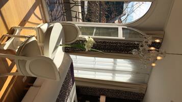 Suite (Baires) | Premium bedding, down duvets, pillow-top beds, minibar