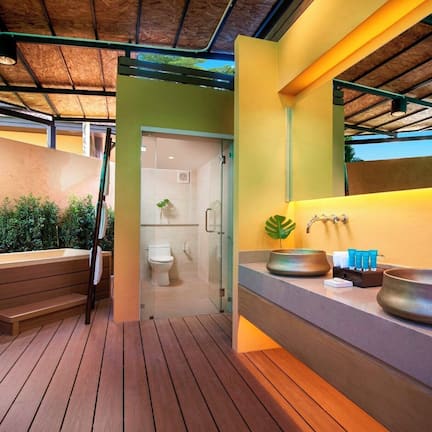 Villa, 1 Bedroom, Private Pool | Bathroom | Free toiletries, hair dryer, bidet, towels