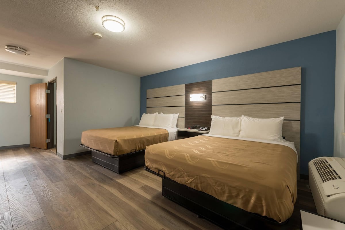 Room, 2 Queen Beds, Accessible, Non Smoking (Pet Friendly, Bathtub) | 1 bedroom, hypo-allergenic bedding, desk, laptop workspace