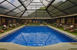 Piscine couverte