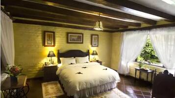 Standard Double Room | 1 bedroom, premium bedding, pillowtop beds, in-room safe