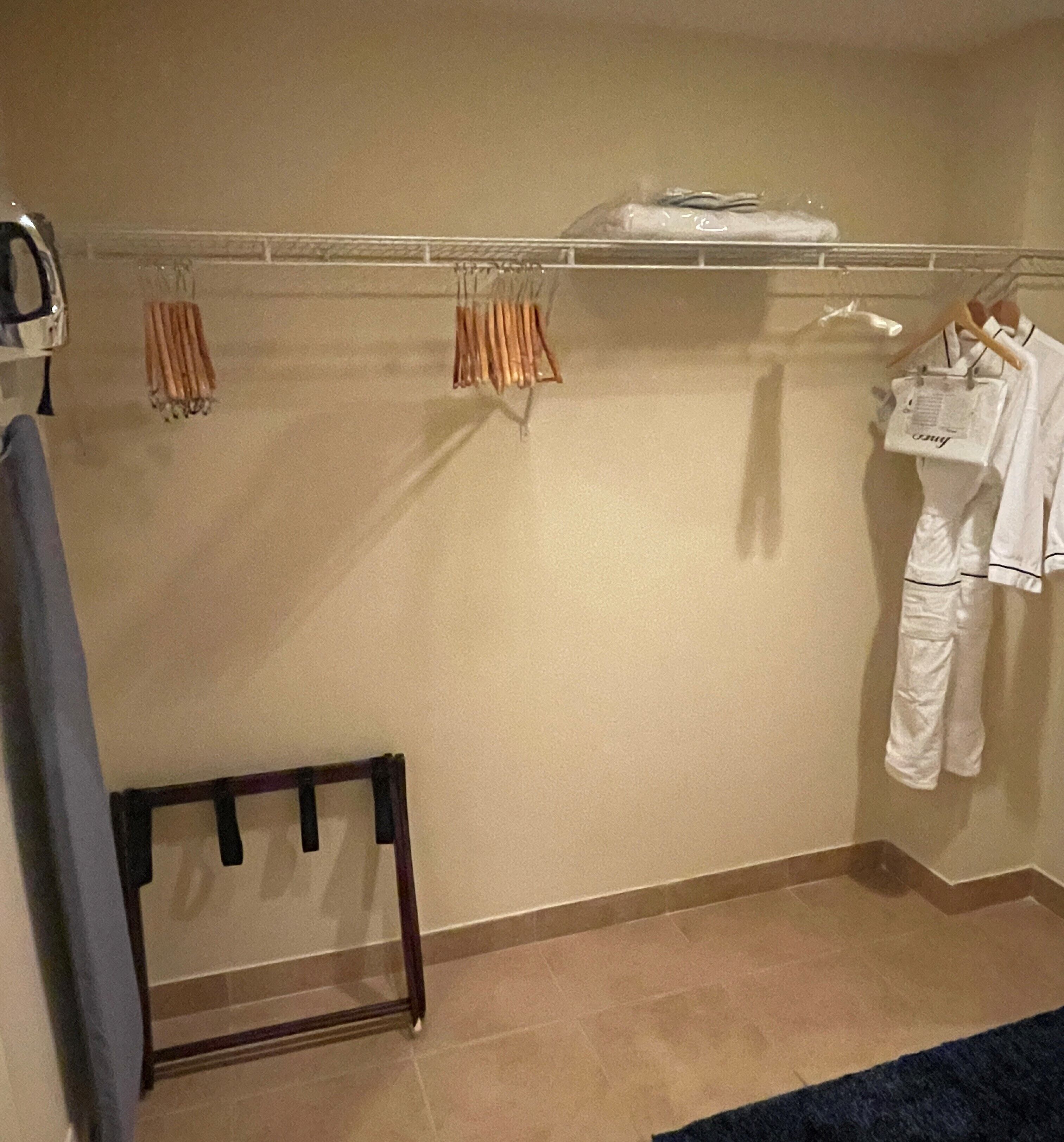 bungalow, 3 bedrooms | premium bedding, in-room safe, iron/ironing board, free cots/infant beds