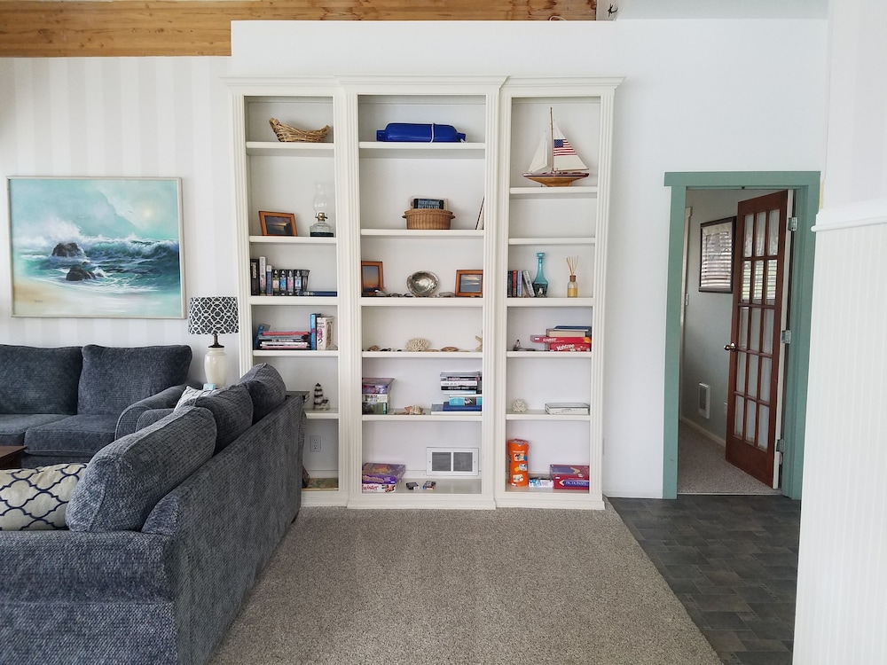 The Inn at Arch Rock by null