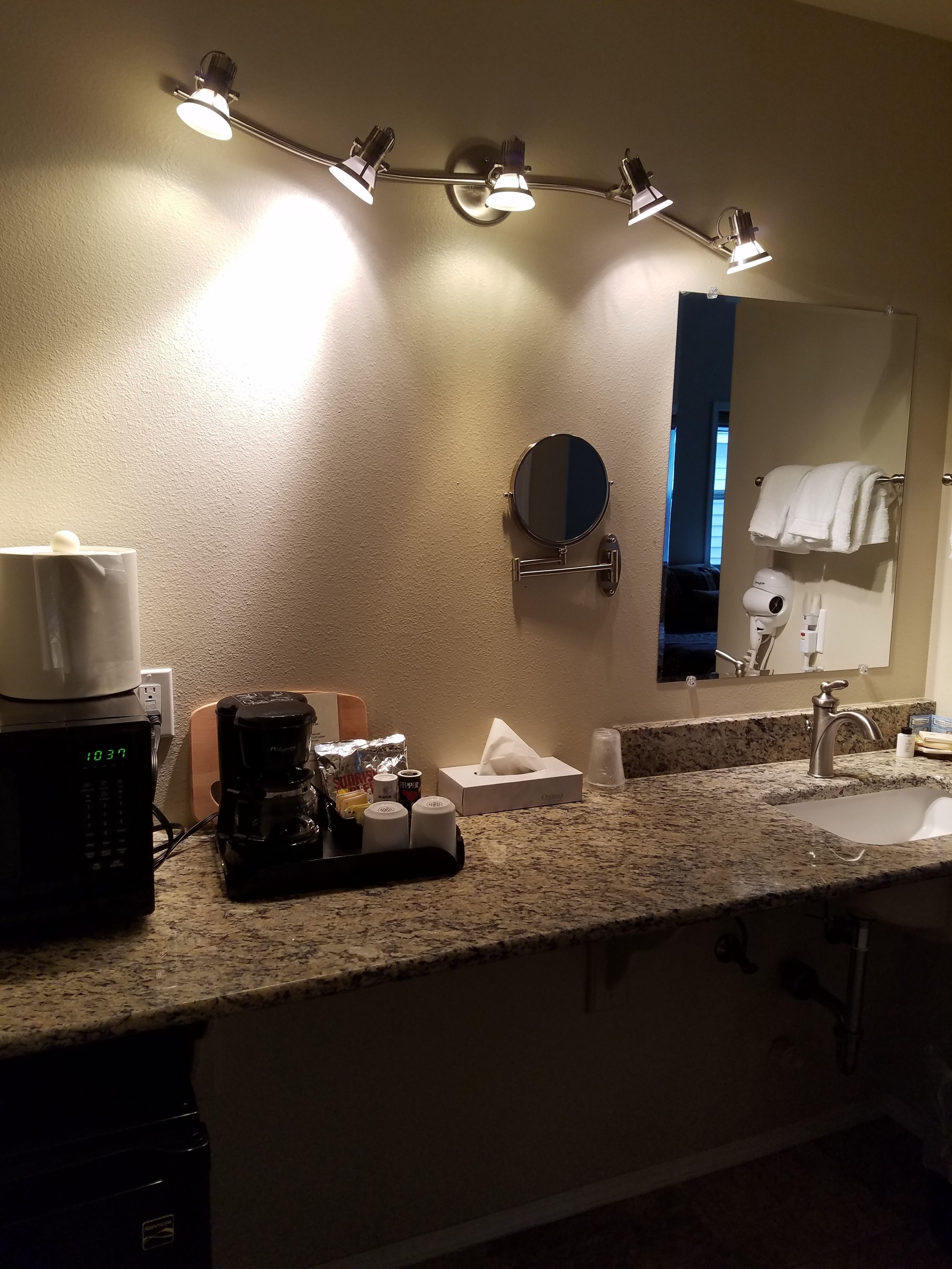 comfort studio suite, 1 king bed, ocean view | premium bedding, individually decorated, individually furnished