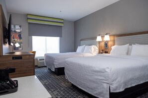 Two queen beds non smoking