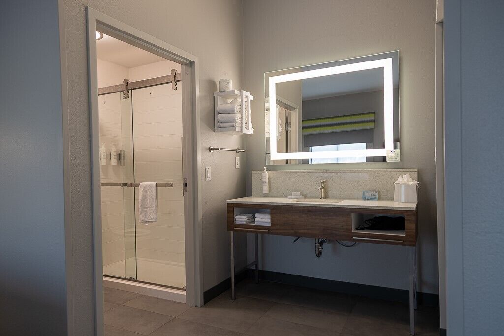 Free toiletries, hair dryer, towels