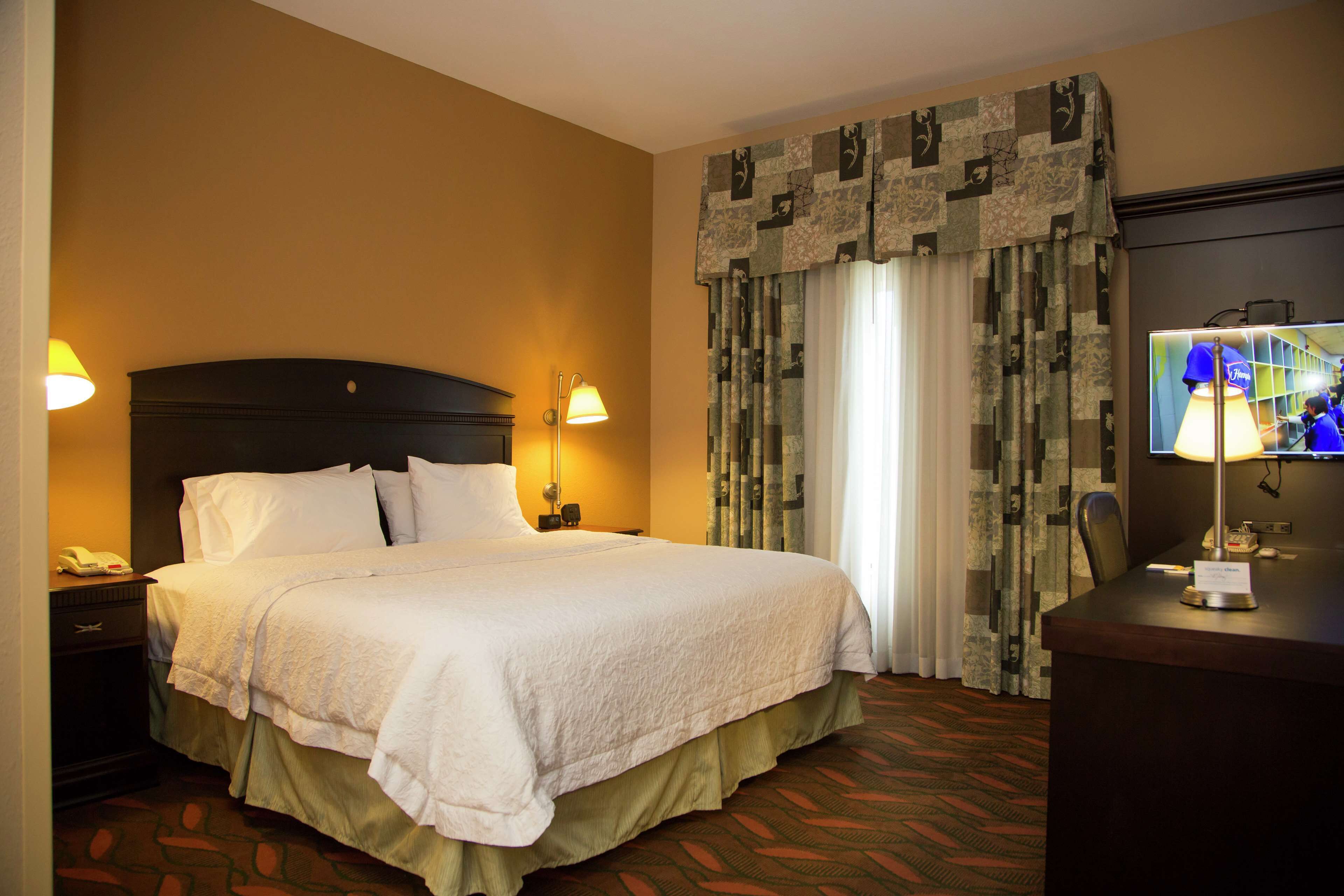 1 king studio ste | in-room safe, blackout curtains, soundproofing, iron/ironing board