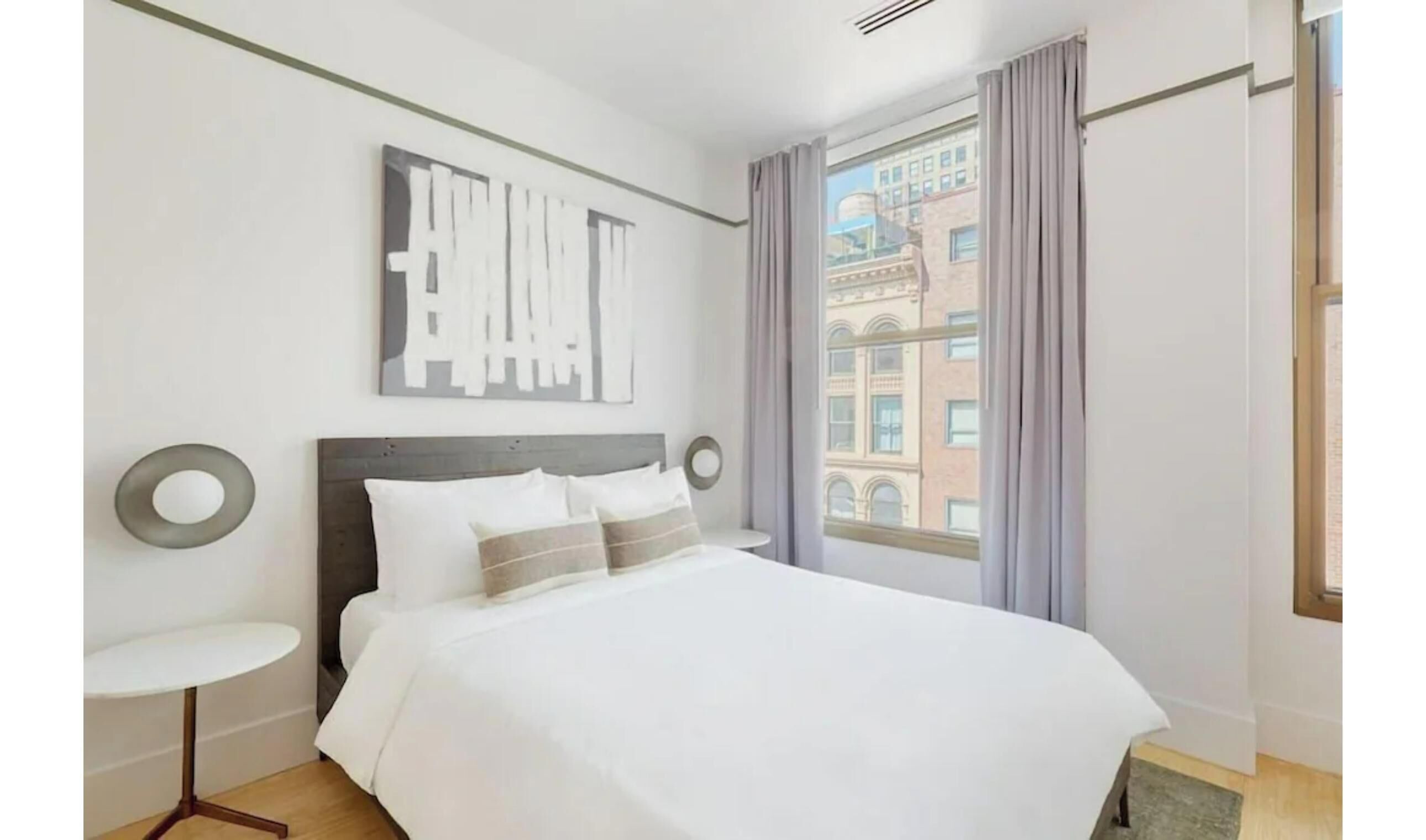 Deluxe Room, 1 King Bed with Sofa bed, Non Smoking
