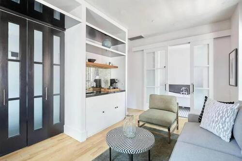 Deluxe Room, 1 King Bed with Sofa bed, Non Smoking