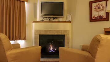 Daunenbettdecken, Pillowtop-Betten, individuell dekoriert