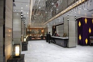 Lobby - Guomao Hotel (Guangzhou)