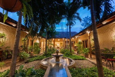 Hotel Los Robles