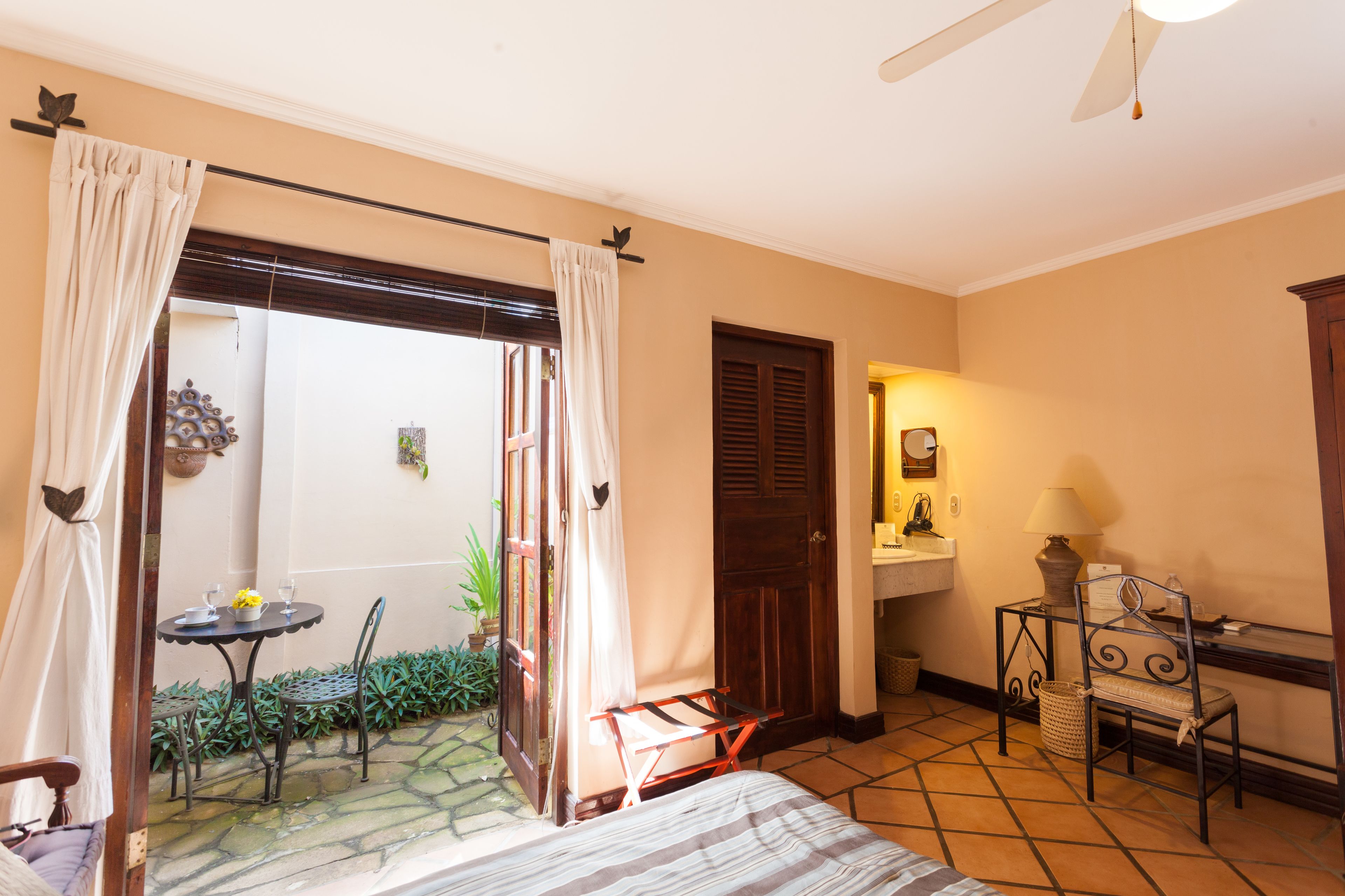 Photo - Los Robles Charming Colonial Boutique Hotel