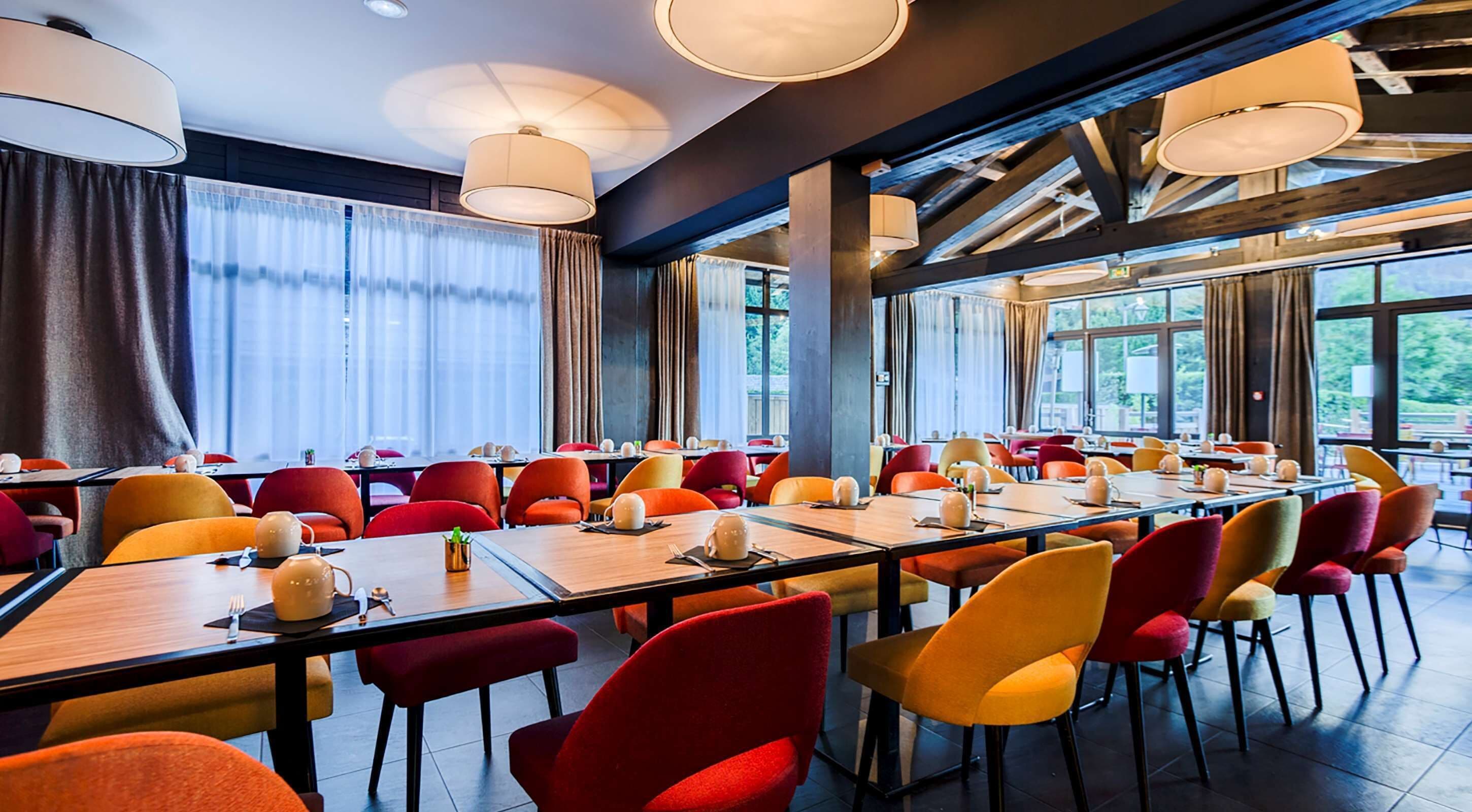 daily continental breakfast (eur 20 per person)