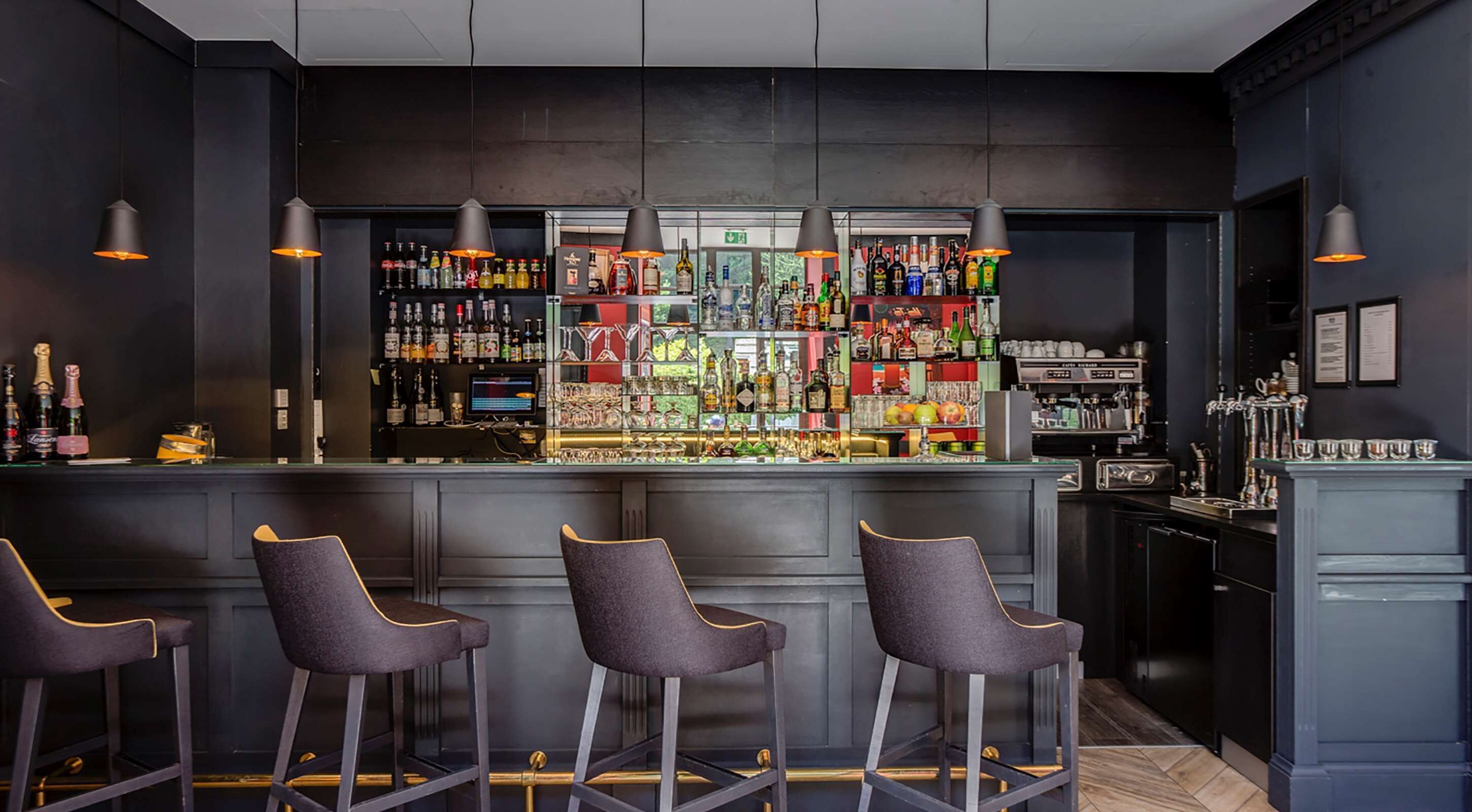 Bar (på overnattingsstedet)