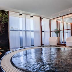 Sauna, hot tub, steam room, body treatments, body wraps, body scrubs