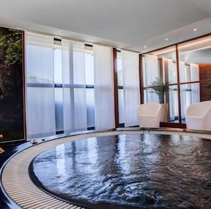 Sauna, hot tub, steam room, body treatments, body wraps, body scrubs