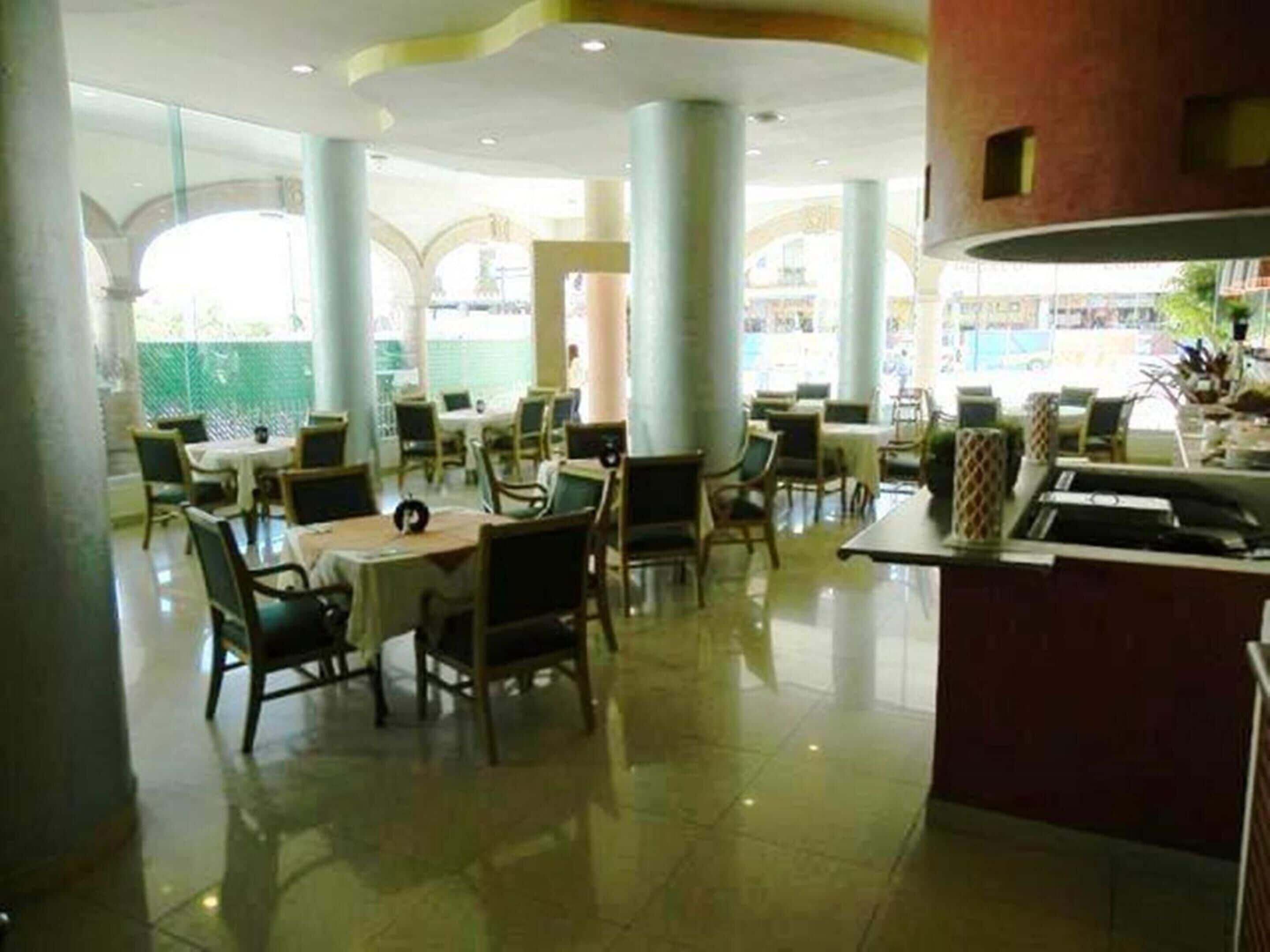 مطعم